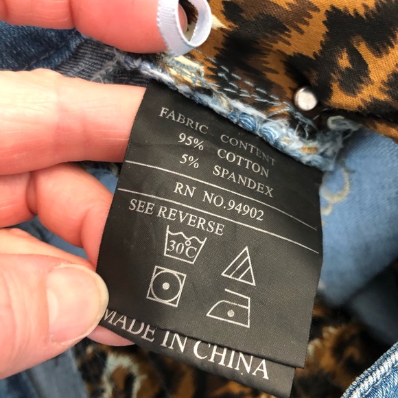 Vintage Cache Embroidered Flare Denim Jeans 12 - Picture 6 of 8